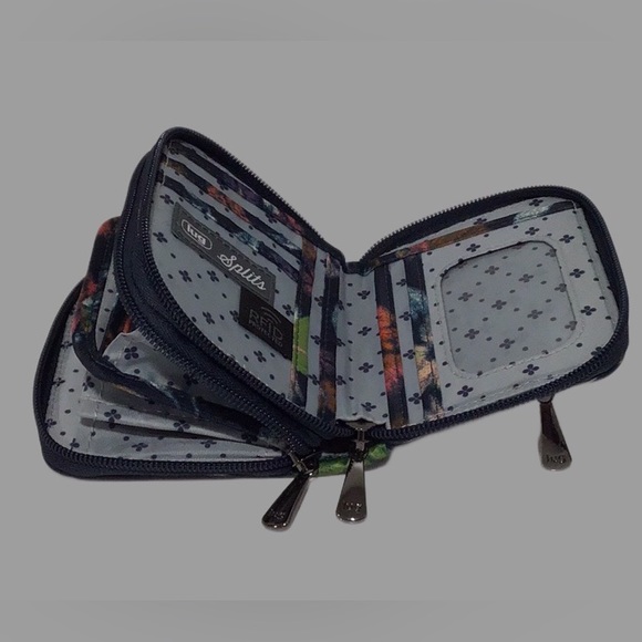 NWOT lug Splits Wallet, RFID Protection, Double Zipper, Floral on Navy Blue, - Picture 5 of 10